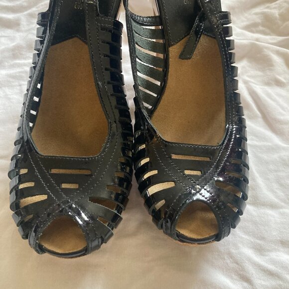 Michael Kors Peep Toe Sling Back Heels size 9M - Picture 4 of 5